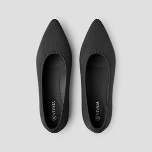 Vivaia Black Pointed-Toe Ballet Flats (Aria 5°) Size US 9 / EU 40
